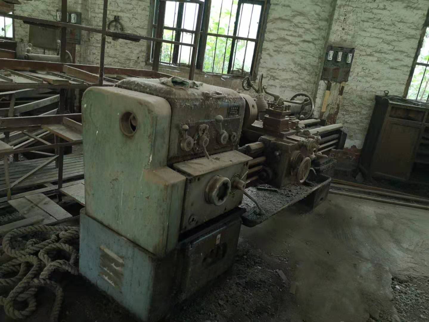 破产机器设备拍卖公告